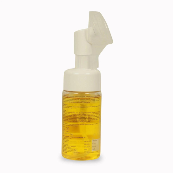 Refreshing burst  Mild foaming face cleanser enriched with Orange and marigold extracts with silicon brush (For clean, hydrated skin) 100ML