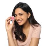 CandyMeltsVeganLipBalm_RedVelvetLove_01